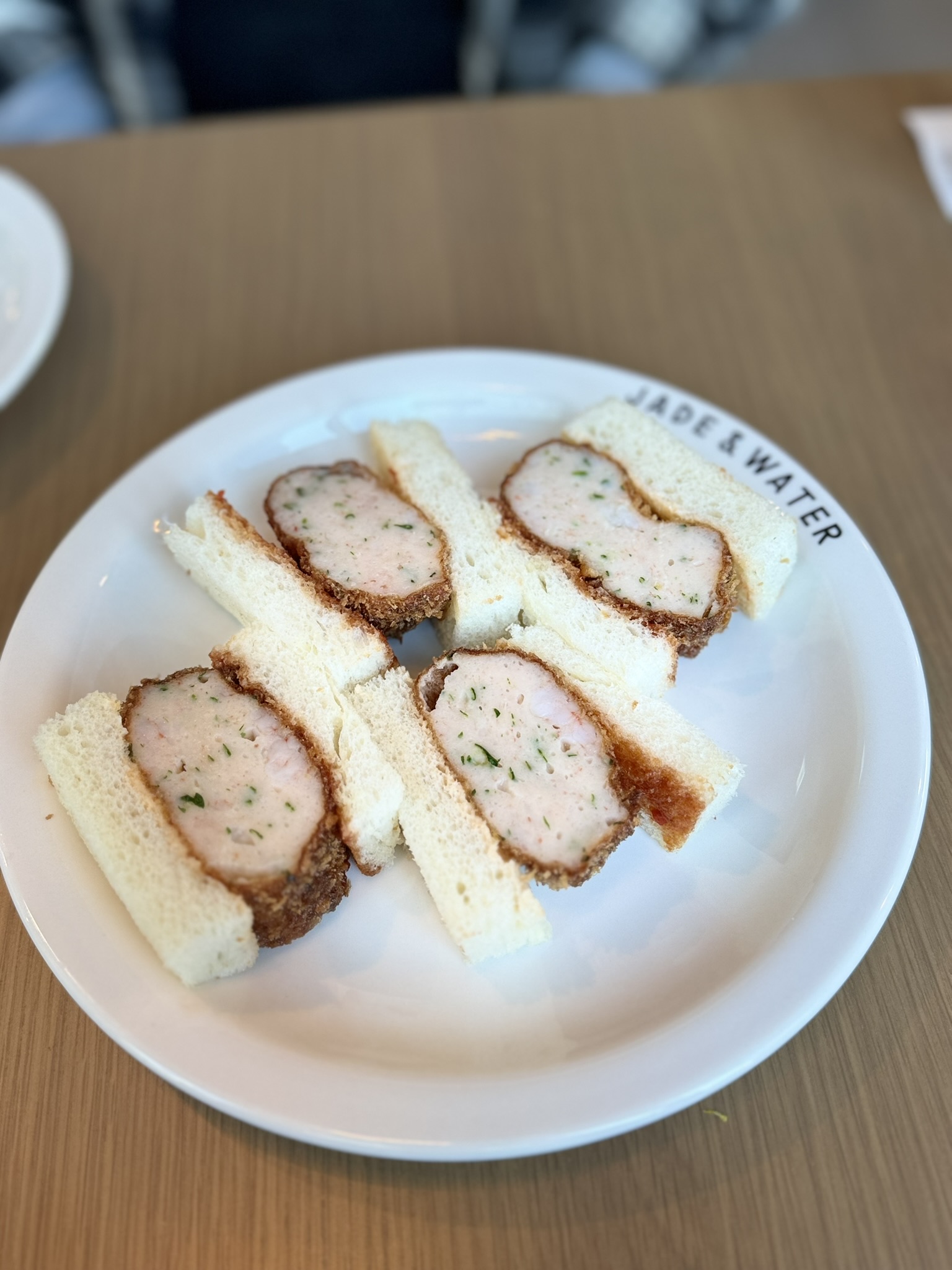 Culinary Class Wars Chef’s Cozy Brunch Cafe Near Seoul Station | Jade & Water (제이드앤워터 서울역점)