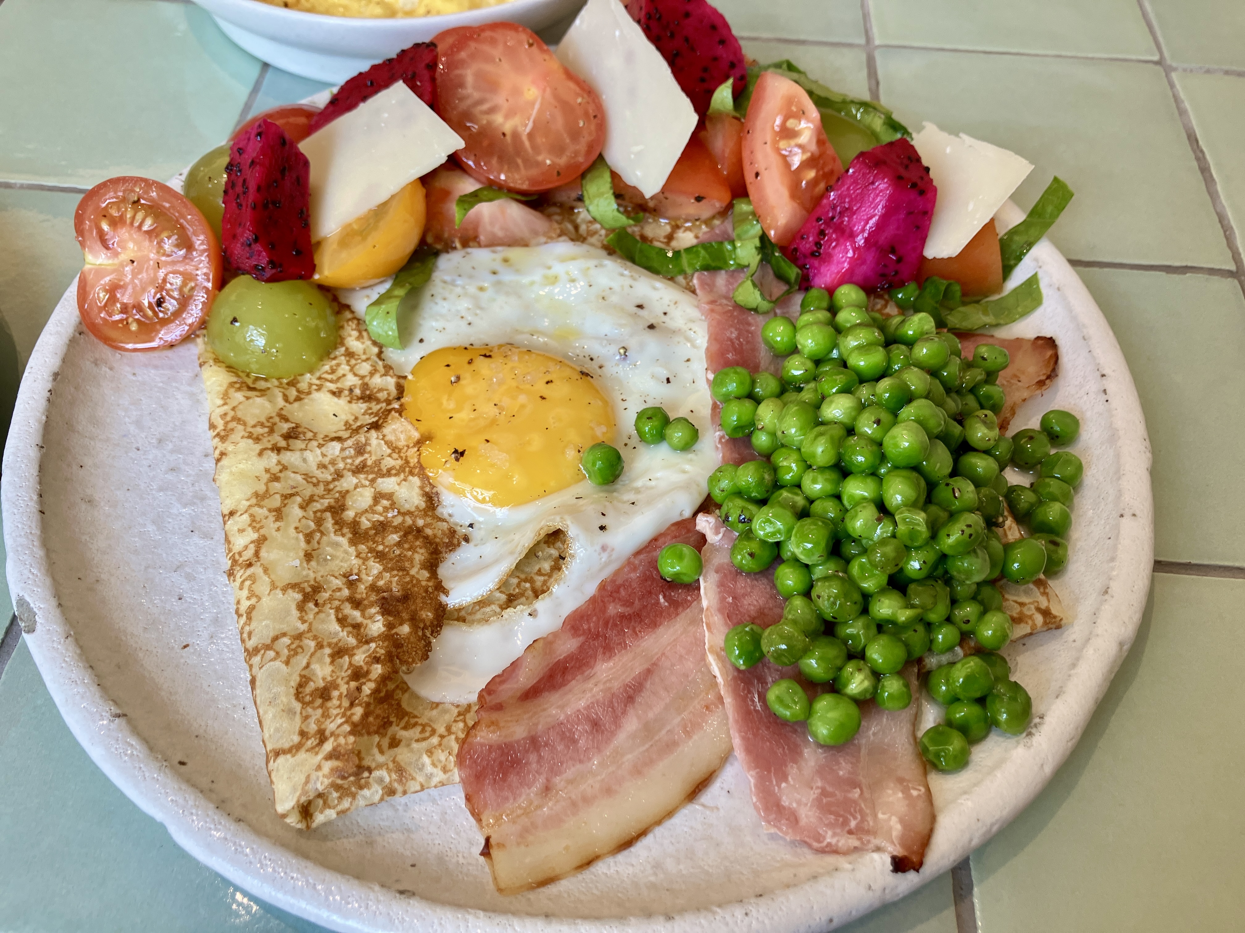 2 Hannam-dong Cafes for Healthy and Aesthetic Brunch | Veverka & Keem Hannam